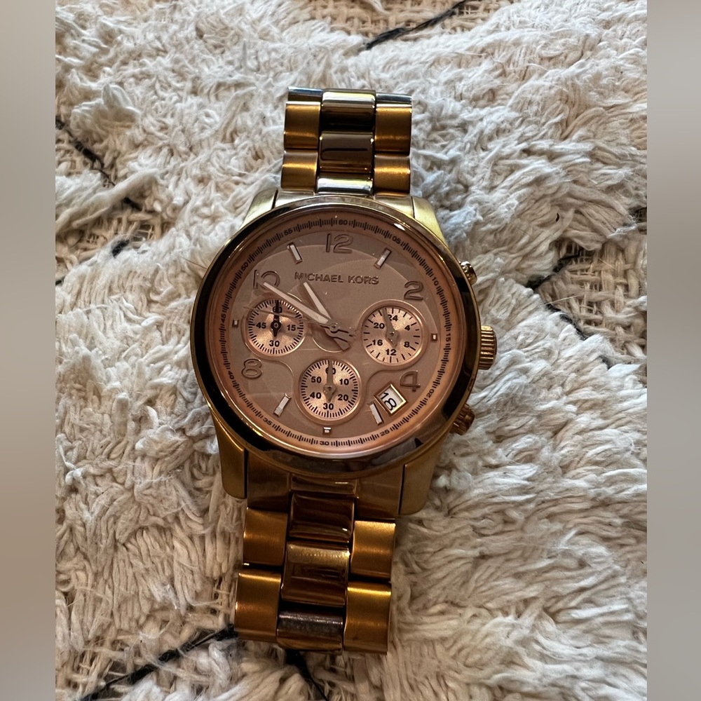 Michael Kors-used watch